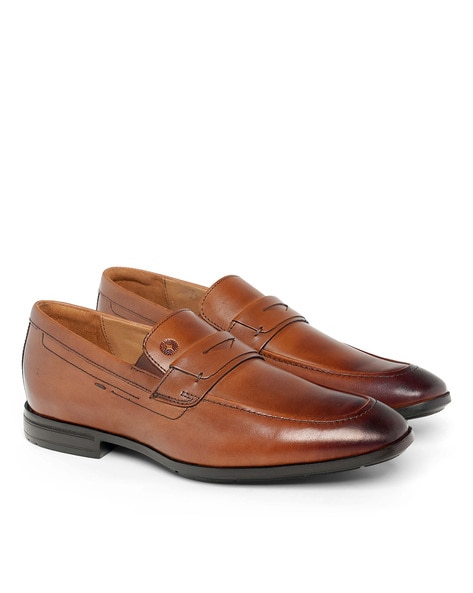 Ruosh Men Round-Toe Slip-on Loafers