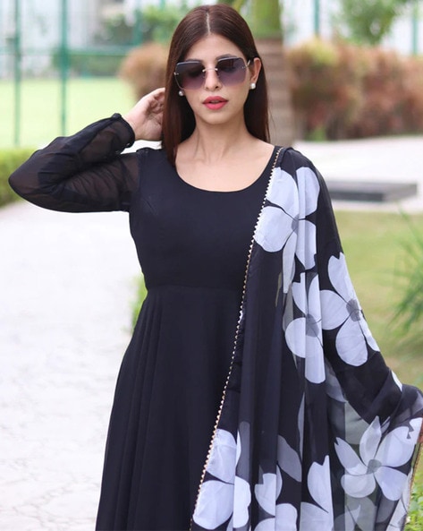 Buy Black Kurta Suit Sets for Women by Wedani Online