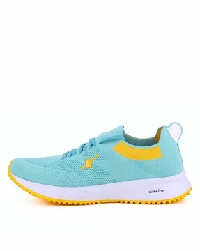 Best Offers on Sparx sports shoes upto 20 71 off Limited period