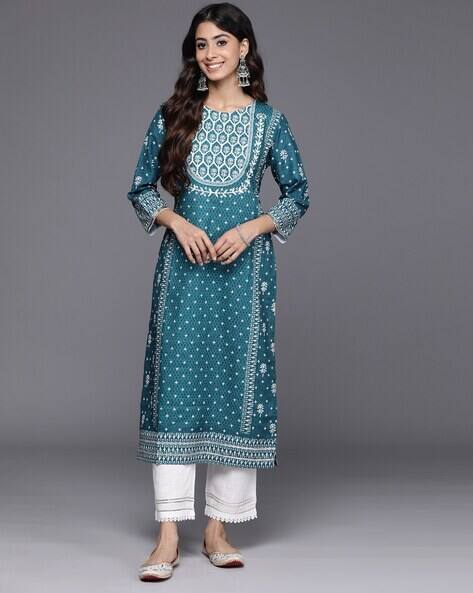 SVARAA Women Floral Print Round-Neck Straight Kurta