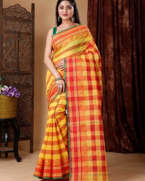 Peachish pink small checks kanchipuram silk saree