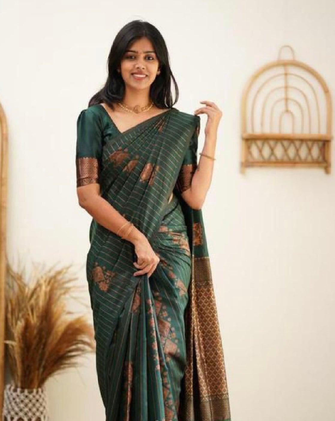 Buy Green Sarees for Women by ZIKARAA Online