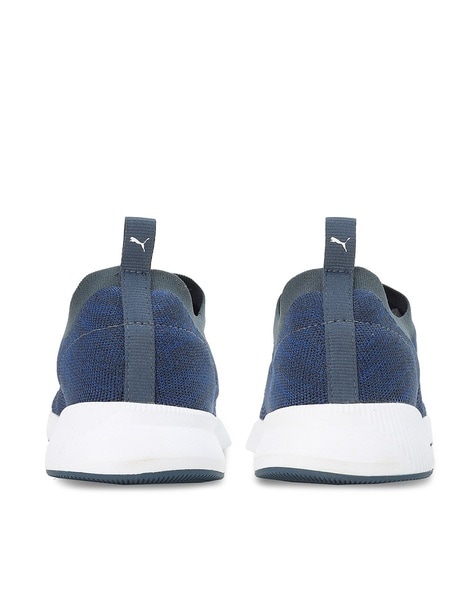 Puma st trainer sales evo v2 knit sneakers