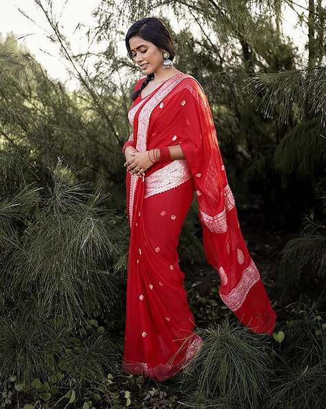 Buy Vibrant Red Mysore Silk Saree online-Karagiri