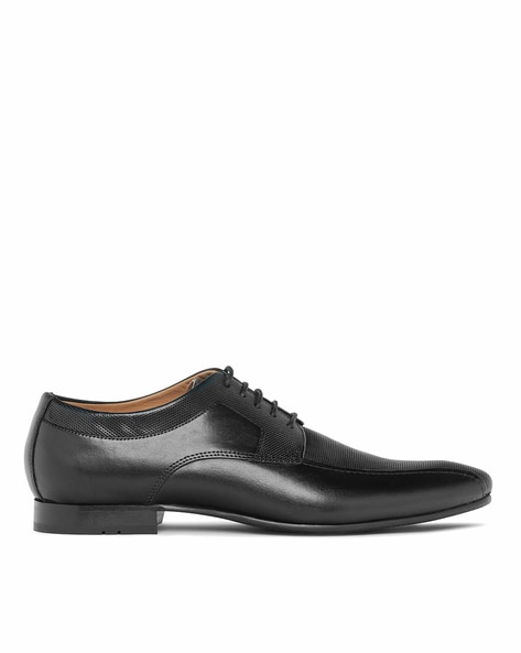 Ruosh Men Round-Toe Lace-Up Shoes