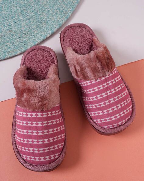 Woolen slippers for online girls