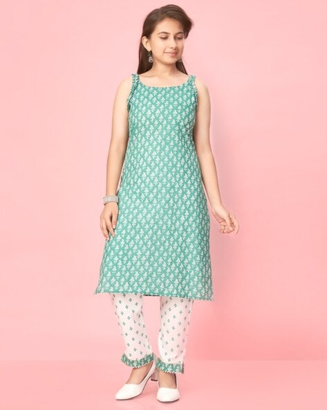 Kurtis on sale under 600