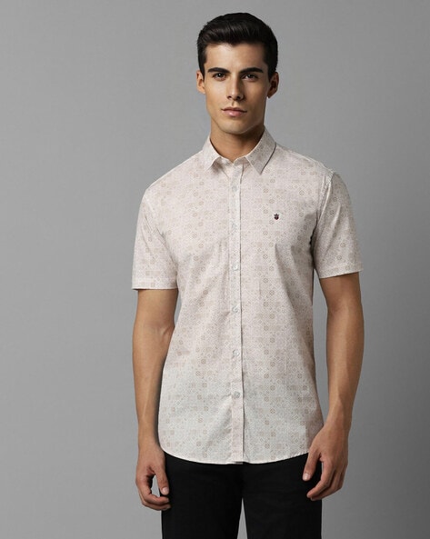 Men Printed Slim Fit Shirt