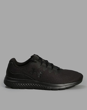 Ua hotsell shoes mens