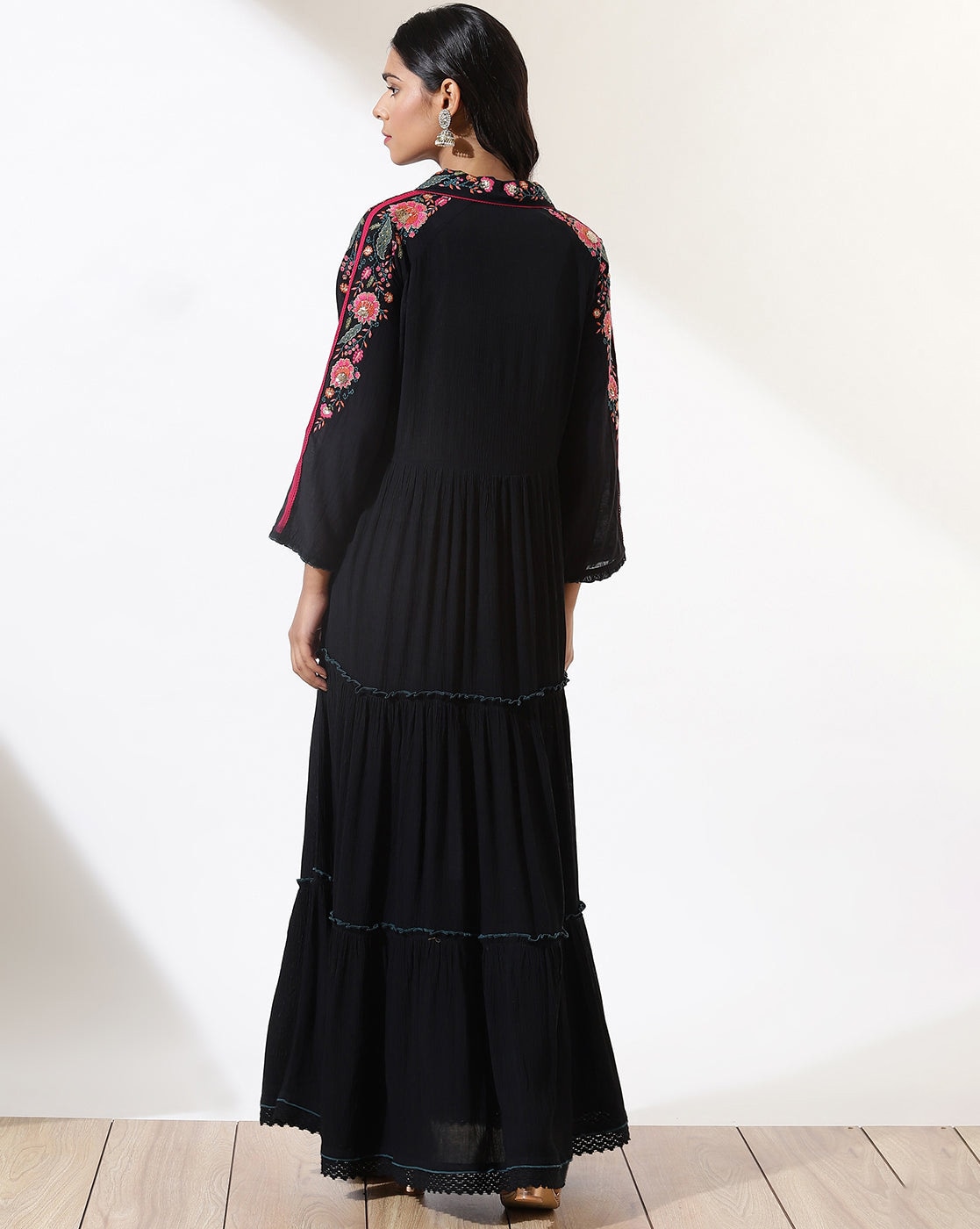 Lakshita evening outlet gowns