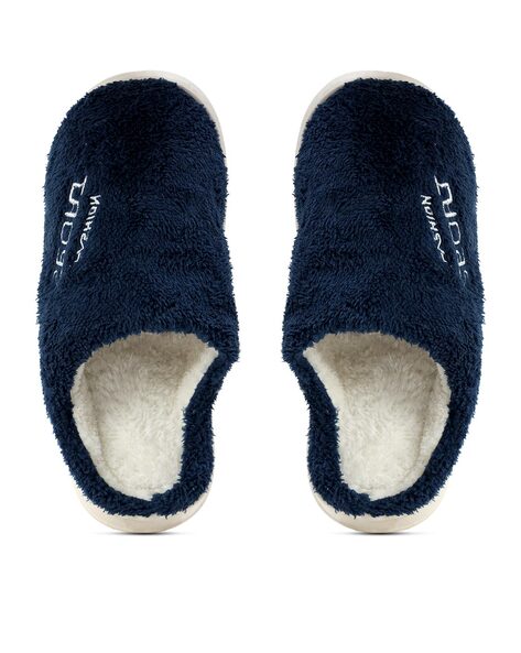 Furry flip best sale flop slippers