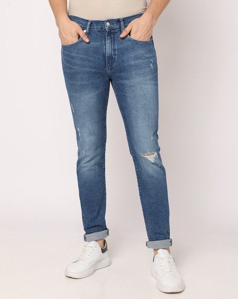 Distressed on sale jeans gap