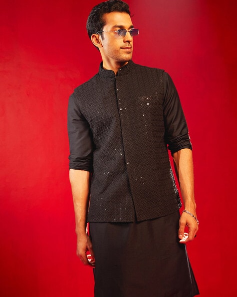 Men Embroidered Slim Fit Nehru jacket