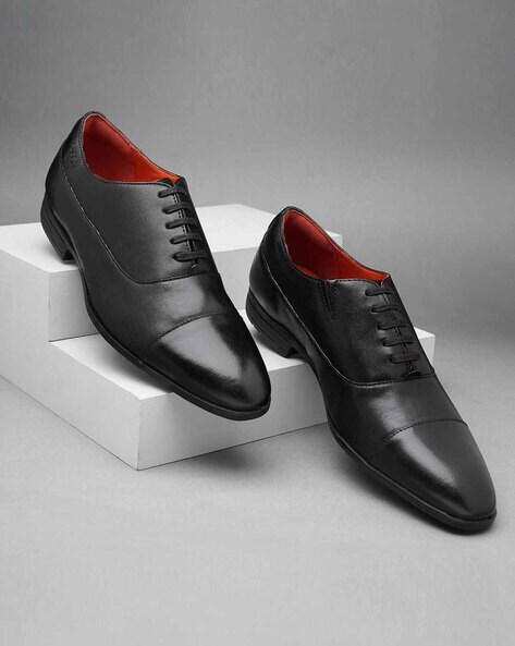 Buy Maroon Formal Shoes for Men by LOUIS STITCH Online