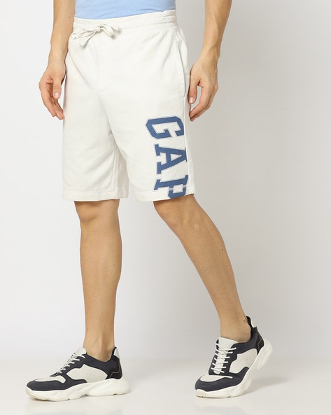 gap white shorts