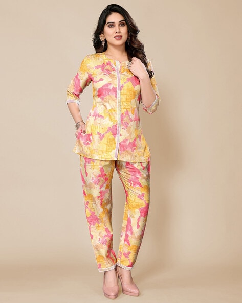 Yellow Printed Co-Ords Set For Womens at Rs 1800/set