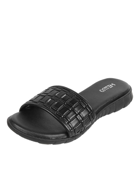 Womens best sale quilted slippers