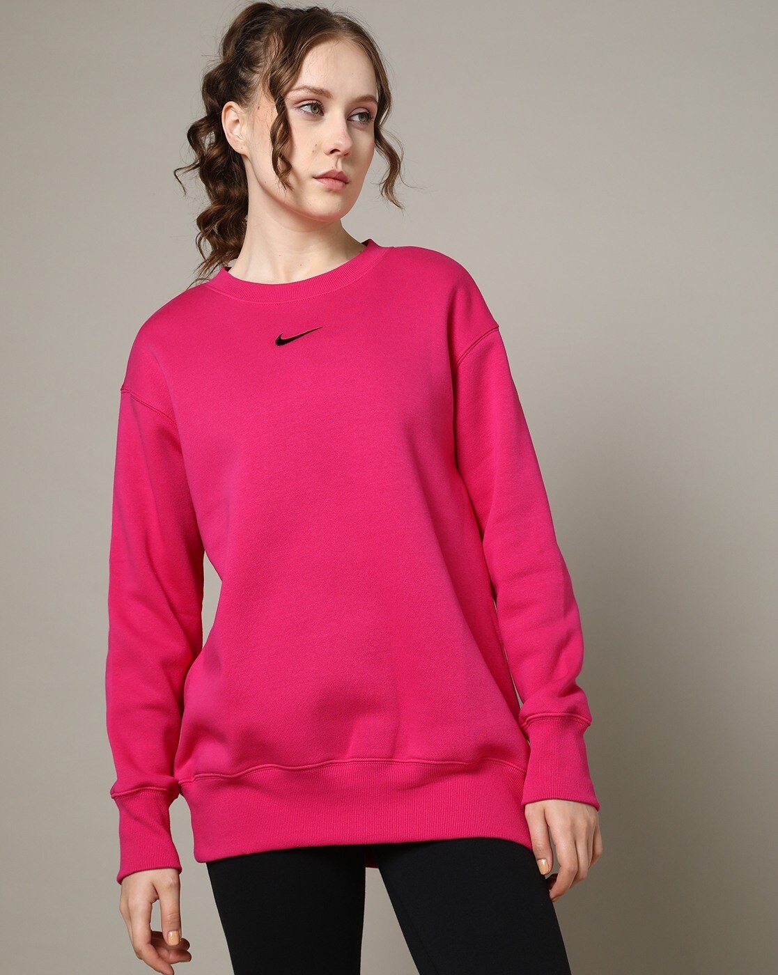 womens hot pink nike shirt