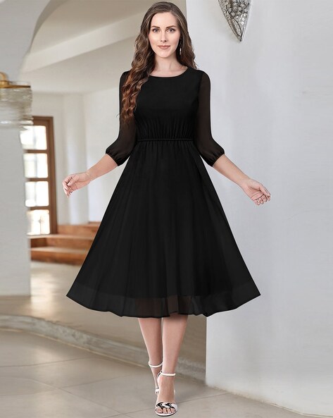 Fit and flare dress knee length with sales sleeves