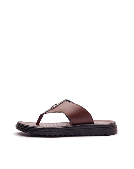 Burgundy sandals 2025