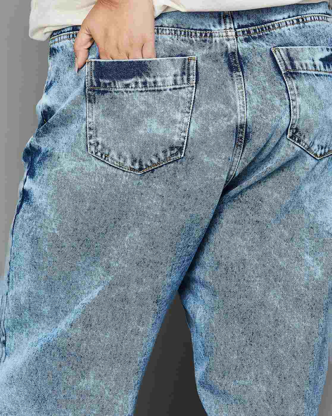 Women Plus Size Washed Straight Fit Jeans