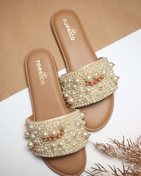 Clear Pearl Flat Sandals By Very G – Dales Clothing Inc