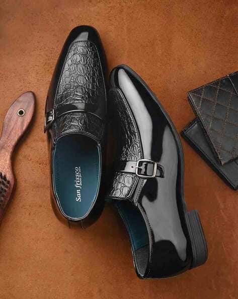 Men Round-Toe Slip-On Loafers