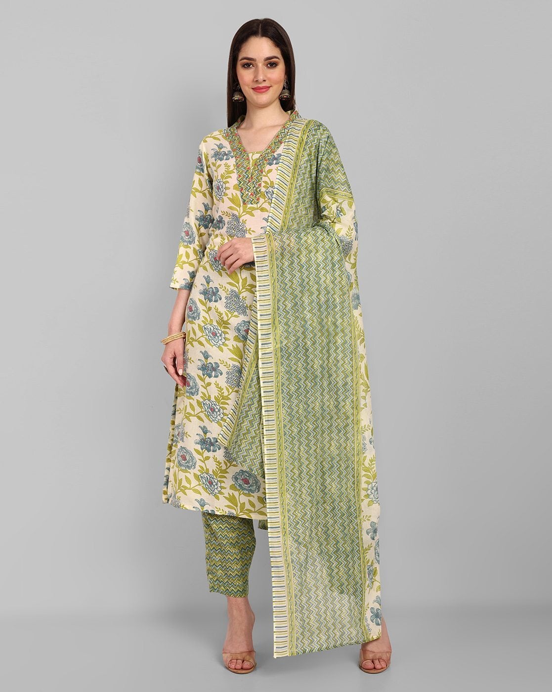 Buy Yellow Self Design Silk Blend Straight Kurta With Trousers & Dupatta  Online at Rs.2149