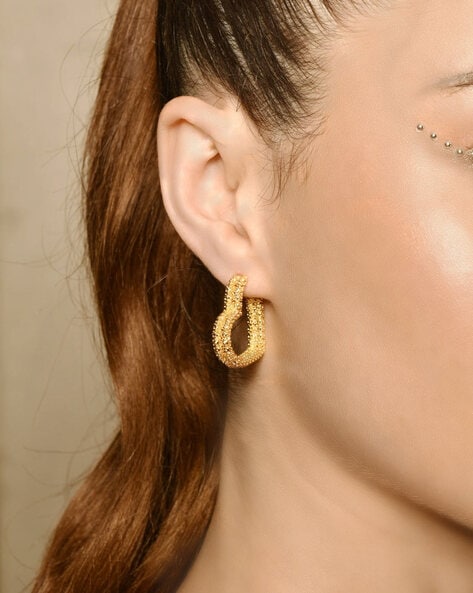Buy Small Heart Hoop Earrings- 18k Gold Plated at Amazon.in