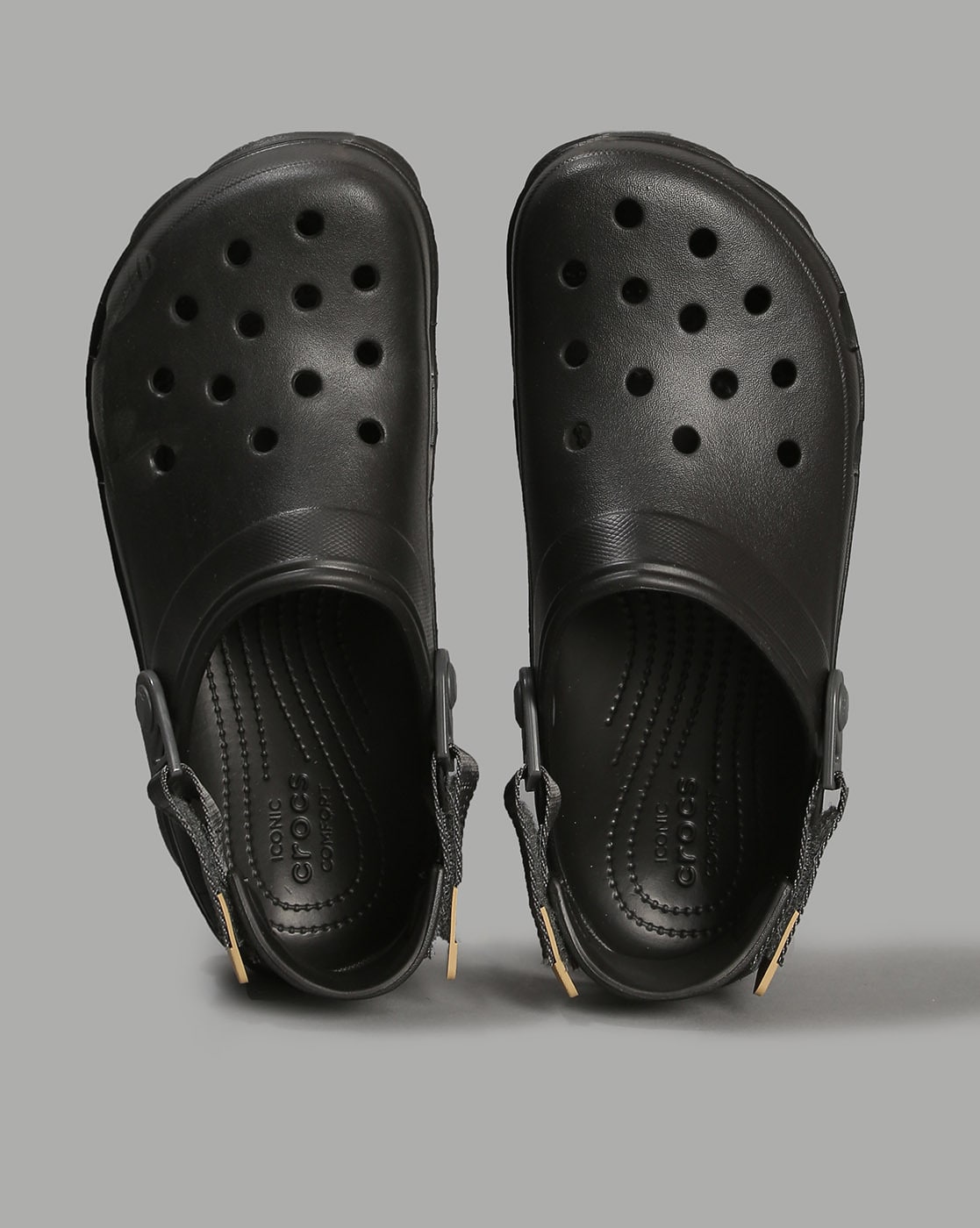 Black crocs outlet size 6