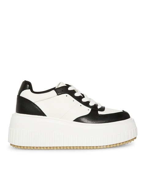 Nike black and white cheap platform sneakers