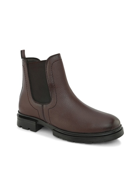 Round-Toe Slip-On Chelsea Boots