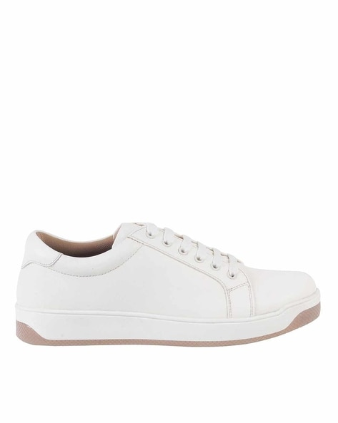 Buy Mochi Women White Casual Sneakers Online | SKU: 31-1198-16-36 – Mochi  Shoes