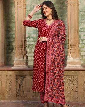 Best Offers on Churidar kurtas upto 20 71 off Limited period