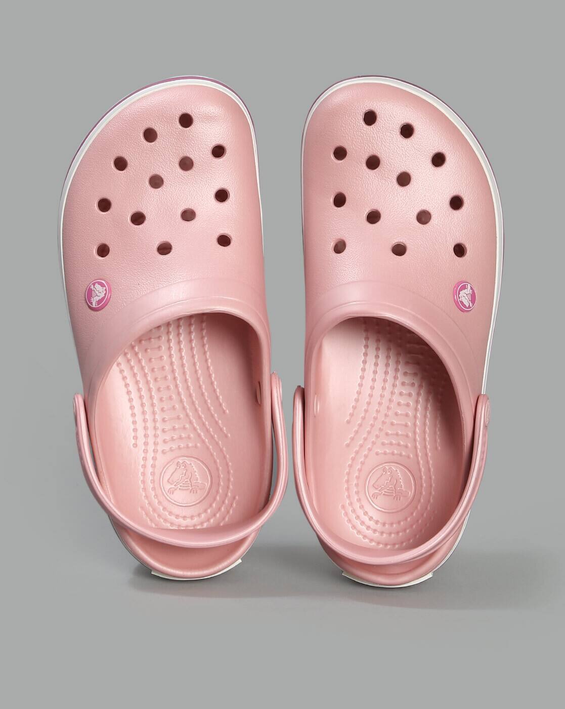 ajio womens crocband flip flop