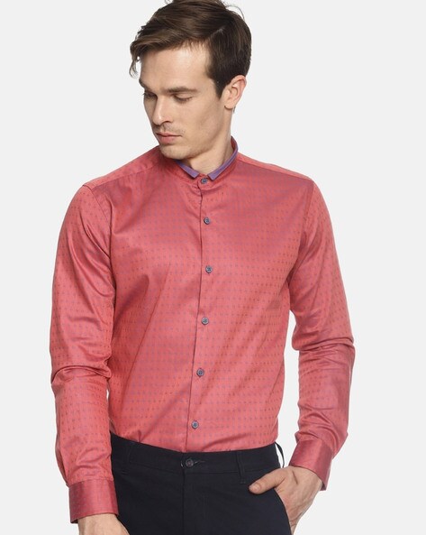 Men Textured Slim Fit Shirt with Mandarin Collar