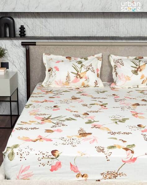 200 TC Floral Print King-Size Bedsheet with Pillow Covers
