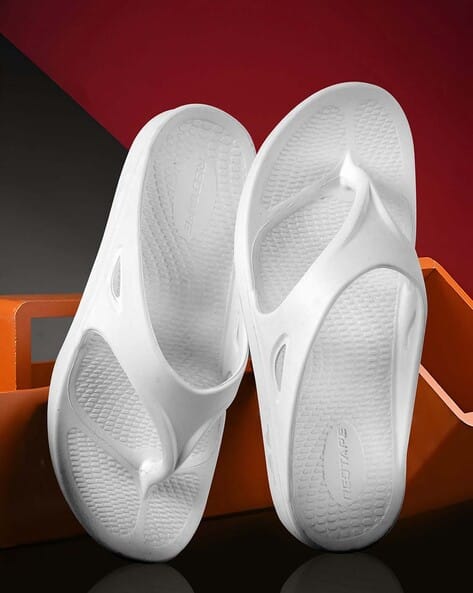 Buy White Flip Flop Slippers for Men by RED TAPE Online