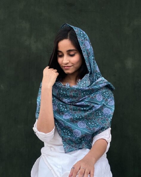 Women Printed Cotton Scarf Price in India