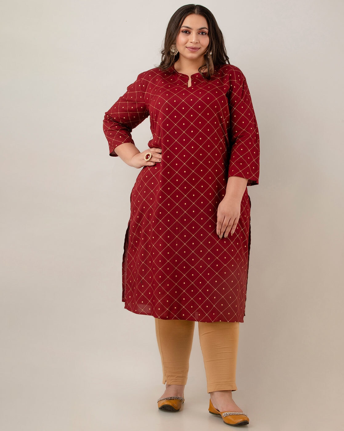 SEJAL BY MAYRA SEJAL HEAVY REYON PLAIN WITH MACHINE GOLD PRINT 3 LAYER  FULLY INTERLOCK UMBERALLA KURTI CATALOG WHOLESALER BEST RATE -  textiledeal.in