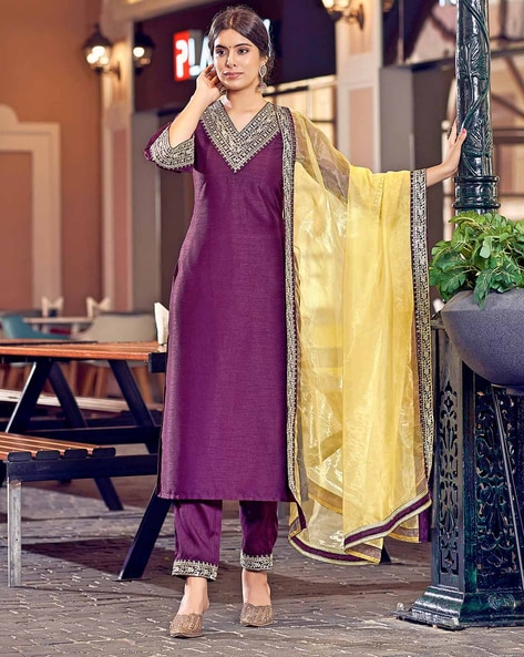 Desai purple silk pakistani suit in Prachi colour 16808