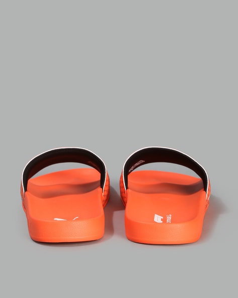 Nike benassi cheap slides orange