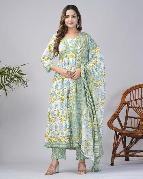 Green Kurta Suit Sets for Women by ZAFRAAN Online | Ajio.com