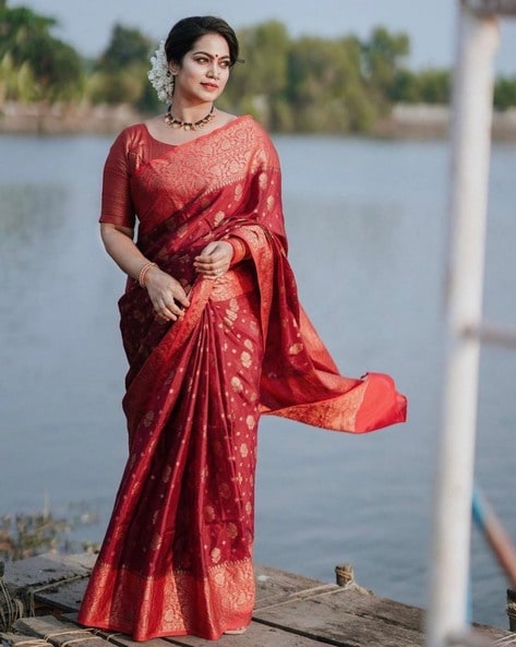 Buy Pink Sarees for Women by Indethnic Online | Ajio.com