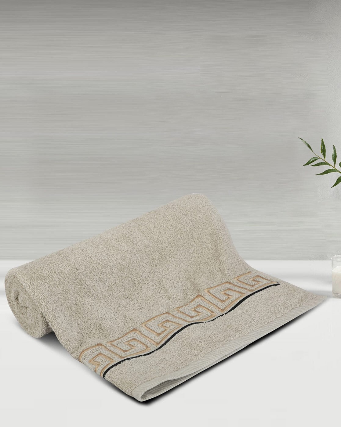 Beige discount bath towels