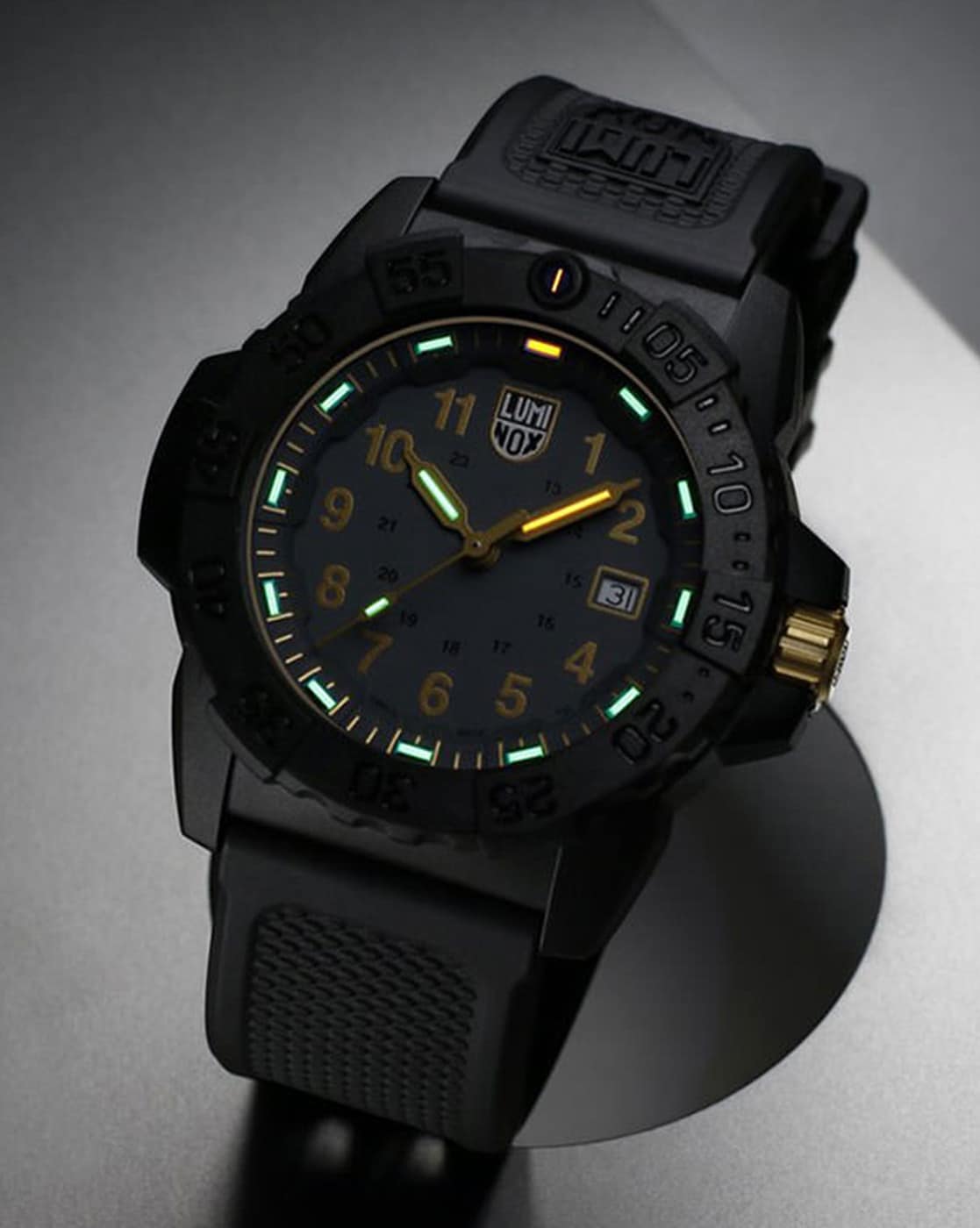Buy Gold Watches for Men by Casio Online | Ajio.com