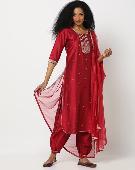 Women Embroidered Straight Kurta Suit Set