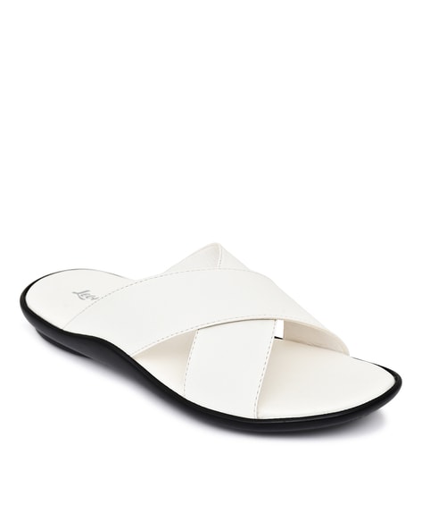 White best sale flip flops