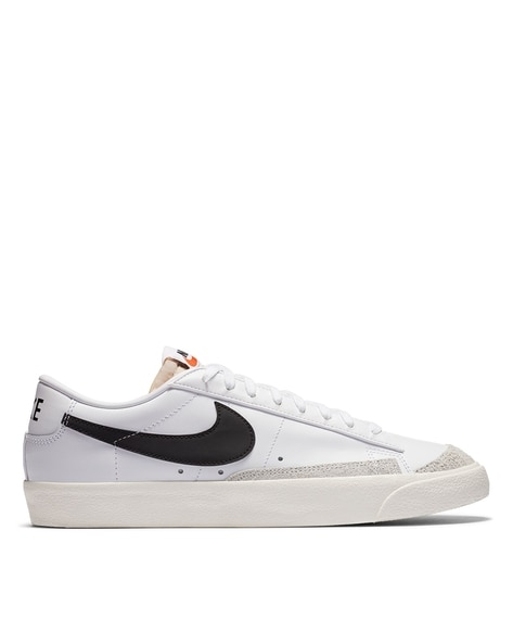 Nike low best sale profile shoes