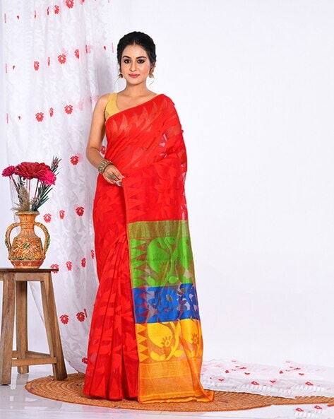 Red Dhakai Jamdani Saree Soft Jamdani Saree for Women Beautiful Jamdani Sari  Handloom Bengali Jamdani Saree on Sale - Etsy | Dhakai jamdani saree, Jamdani  saree, Saree